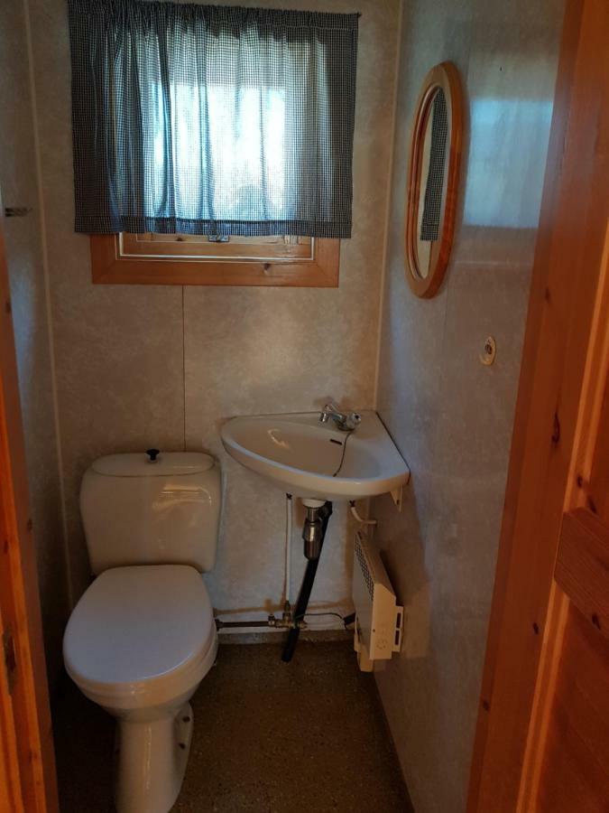 Solstua Three-Bedroom Cottage ไยโล ภายนอก รูปภาพ