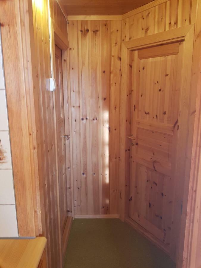 Solstua Three-Bedroom Cottage ไยโล ภายนอก รูปภาพ